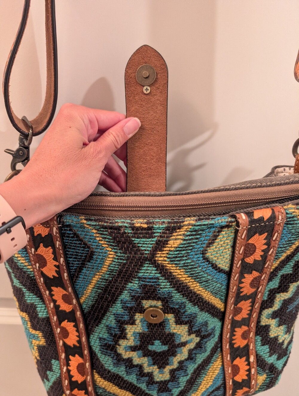 Myra Sunflower Crossbody Bag (11.5 × 13 × 4) - Picture 5 of 8